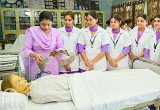 nursing-foundations-lab-instructor-students-blood-pressure-watermark