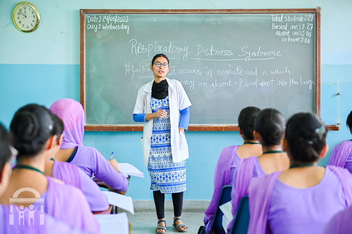 Guru Nanak College of Nursing Dhahan Kaleran - Teacher speaking to nursing classroom on respiratory topic